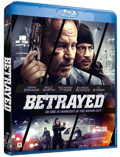 BETRAYED BD [BLU-RAY]